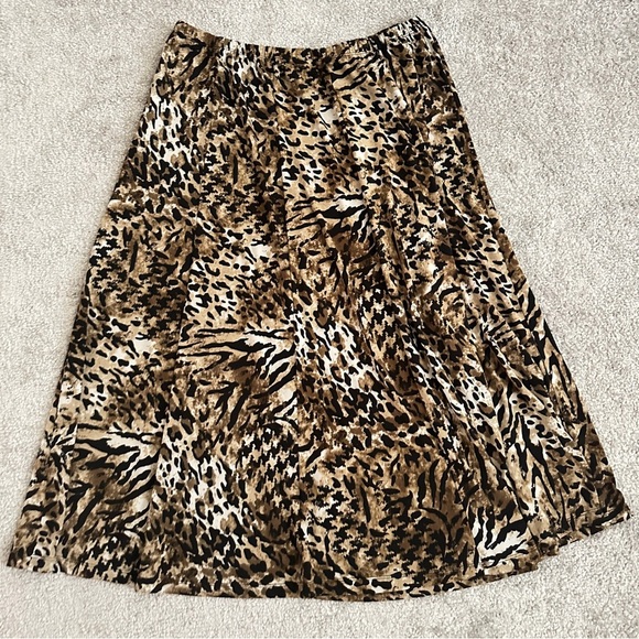 JM Collection Brown Animal Print Skirt – Size L, Flared, 30” Long, Stretch Waist - Picture 2 of 5